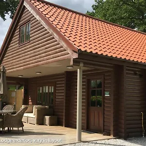  Chalet High Oaks Grange -